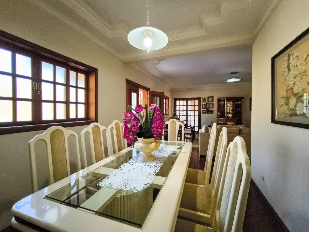 Casa em condomínio à venda no bairro Estância Eldorado: SALA DE JANTAR