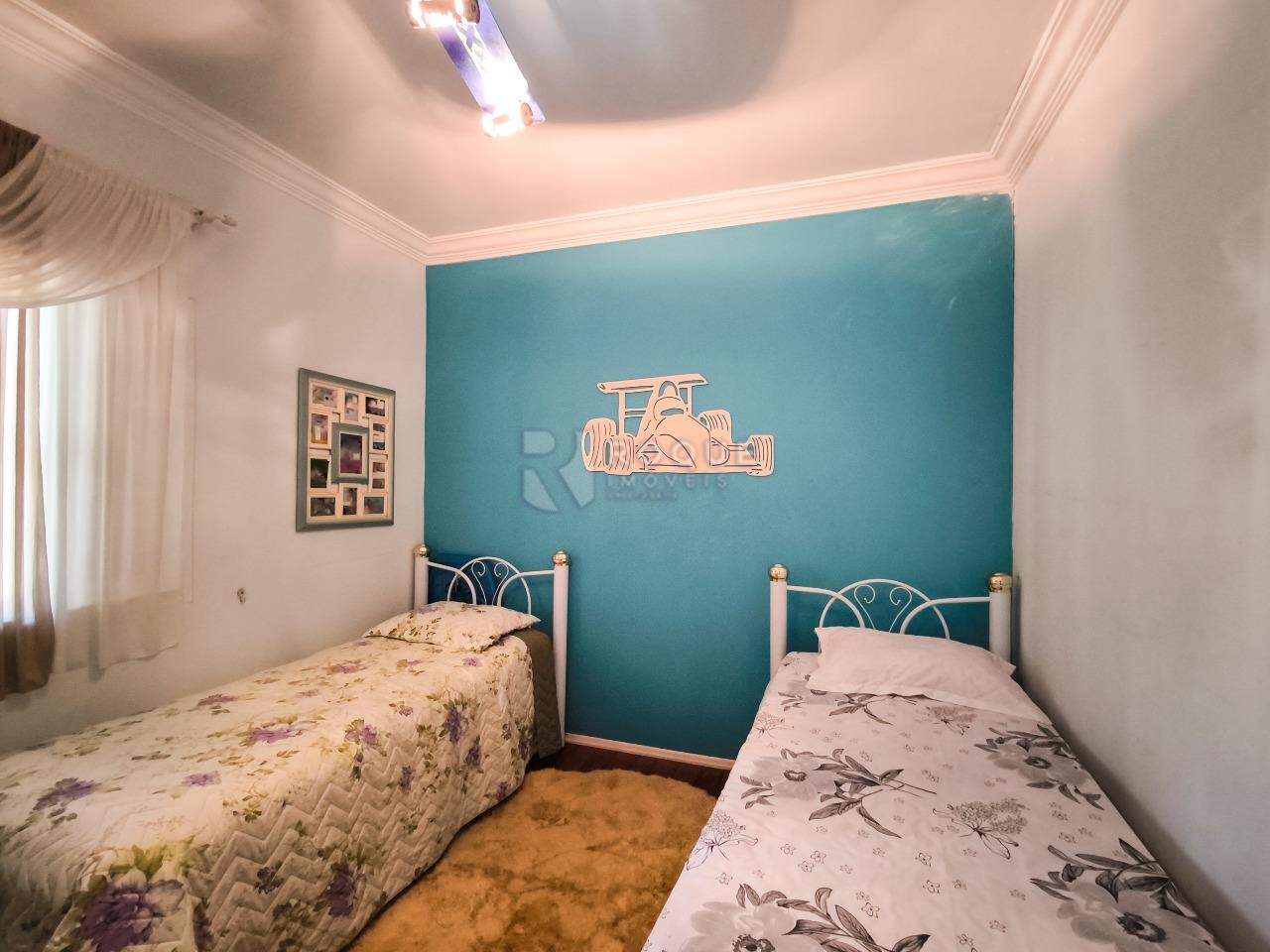 Casa em condomínio à venda no bairro Estância Eldorado: DORMITÓRIO 1