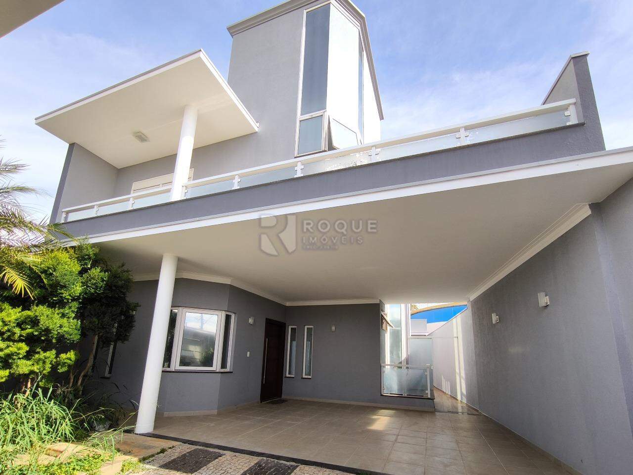 Casa em condomínio à venda no bairro Jardim Solar dos Nobres: FRENTE