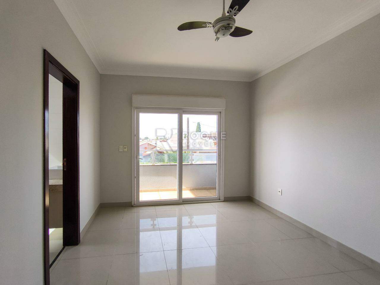 Casa em condomínio à venda no bairro Jardim Solar dos Nobres: SUÍTE MASTER