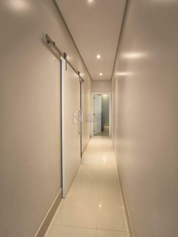 Casa em condomínio à venda no bairro Parque Residencial Roland: CORREDOR INTERNO