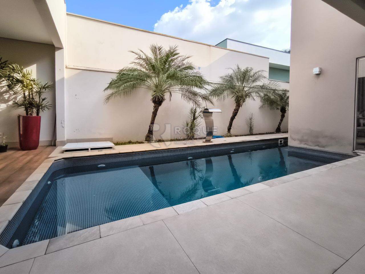 Casa em condomínio à venda no bairro Parque Residencial Roland: PISCINA