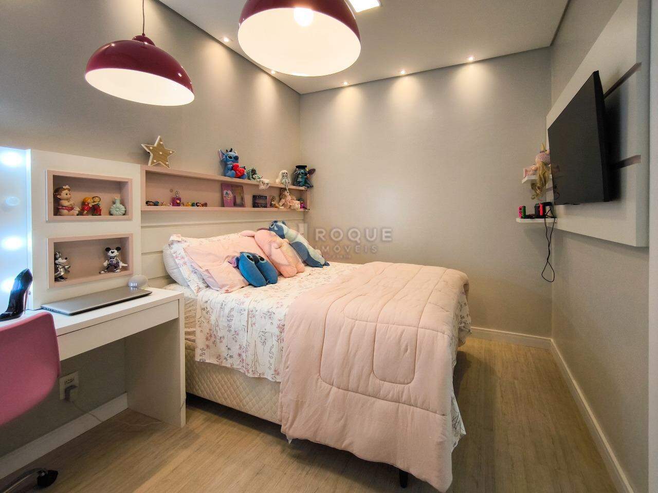 Casa em condomínio à venda no bairro Parque Residencial Roland: SUÍTE 2