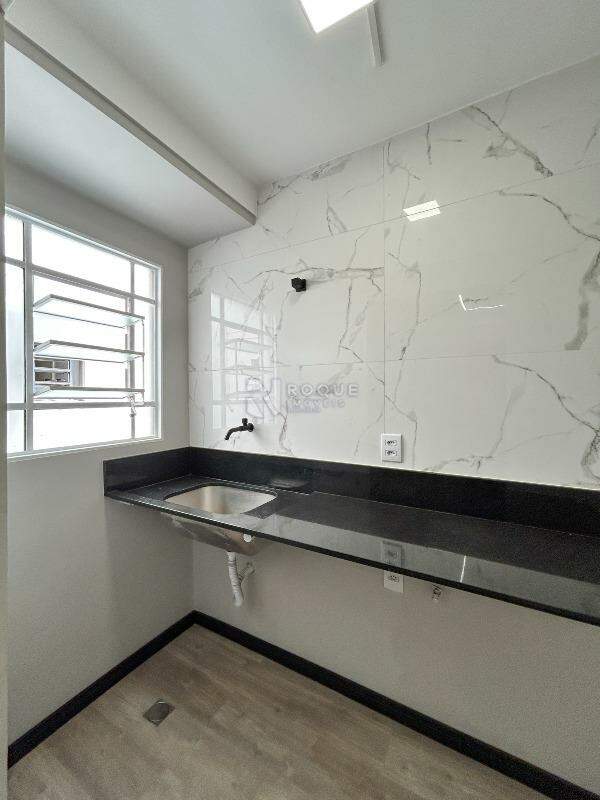 Apartamento para aluguel no bairro Itaipu: Área de serviço 