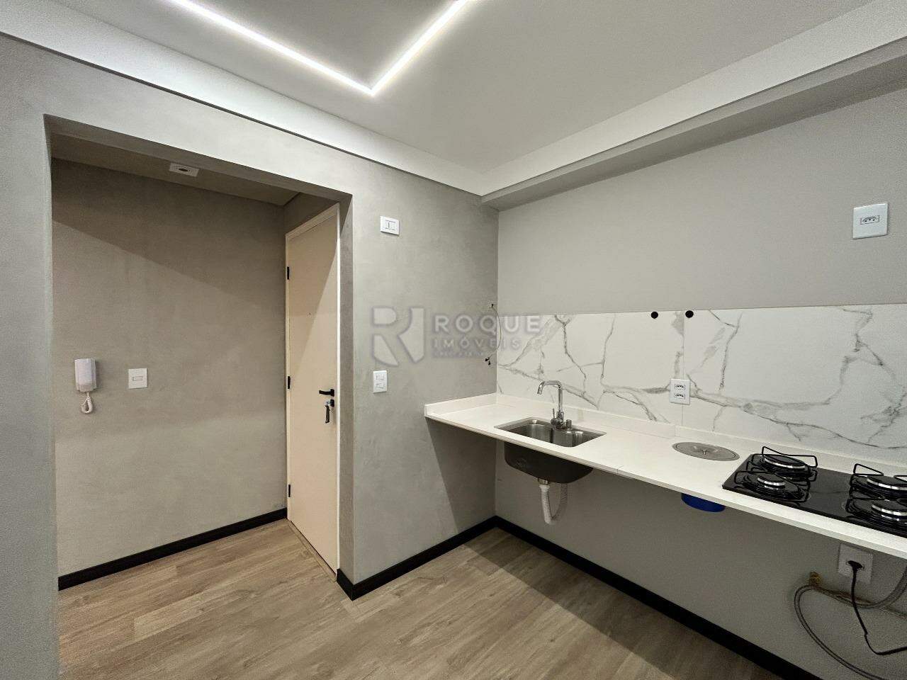 Apartamento para aluguel no bairro Itaipu: Cozinha