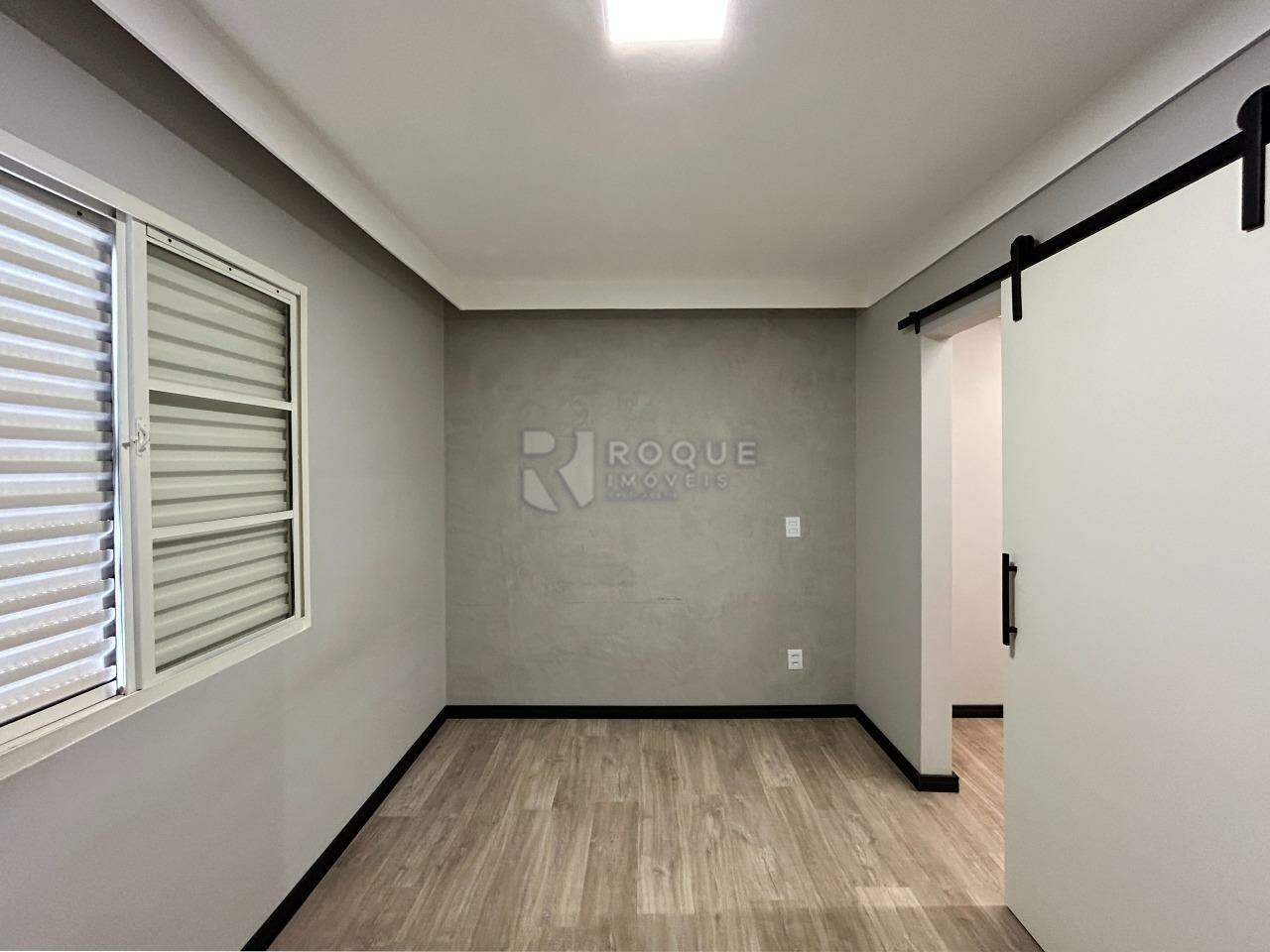 Apartamento para aluguel no bairro Itaipu: Closet dormitório 2