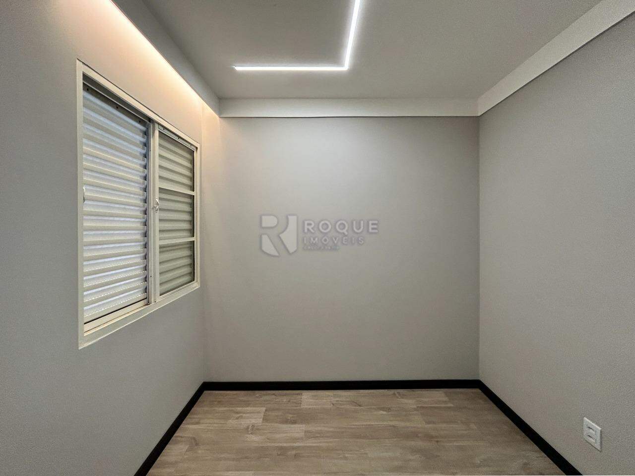 Apartamento para aluguel no bairro Itaipu: Closet dormitório 2