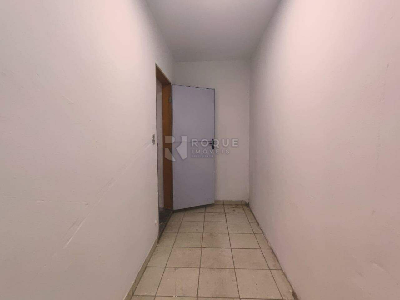 Barracão/Galpão para aluguel no bairro Jardim Santa Cecília: Hall