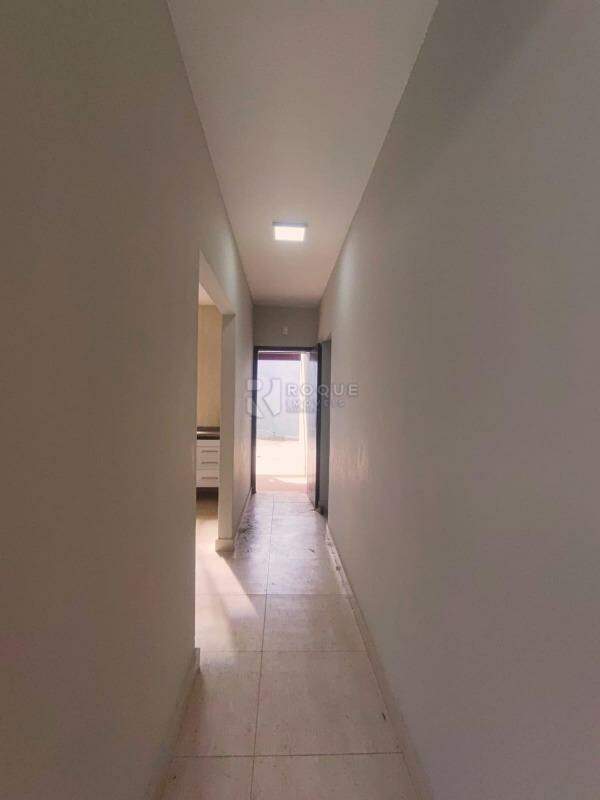 Casa Residencial para aluguel no bairro Jardim Nossa Senhora do Amparo: Hall