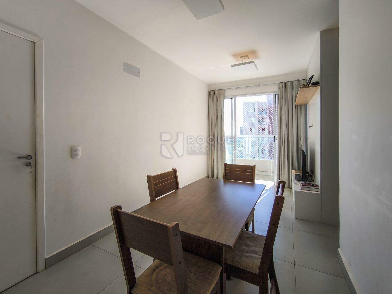 Apartamento à venda no bairro Vale das Esmeraldas: SALA DE JANTAR
