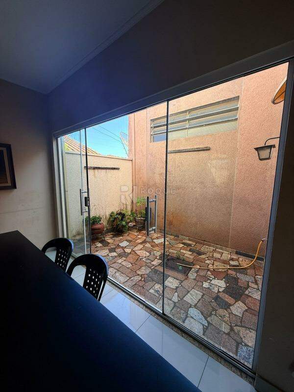 Casa Residencial à venda no bairro Jardim Nova Suiça: