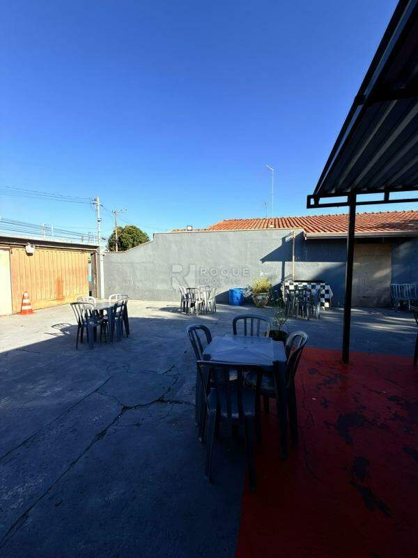 Casa Residencial à venda no bairro Jardim Nova Suiça: 