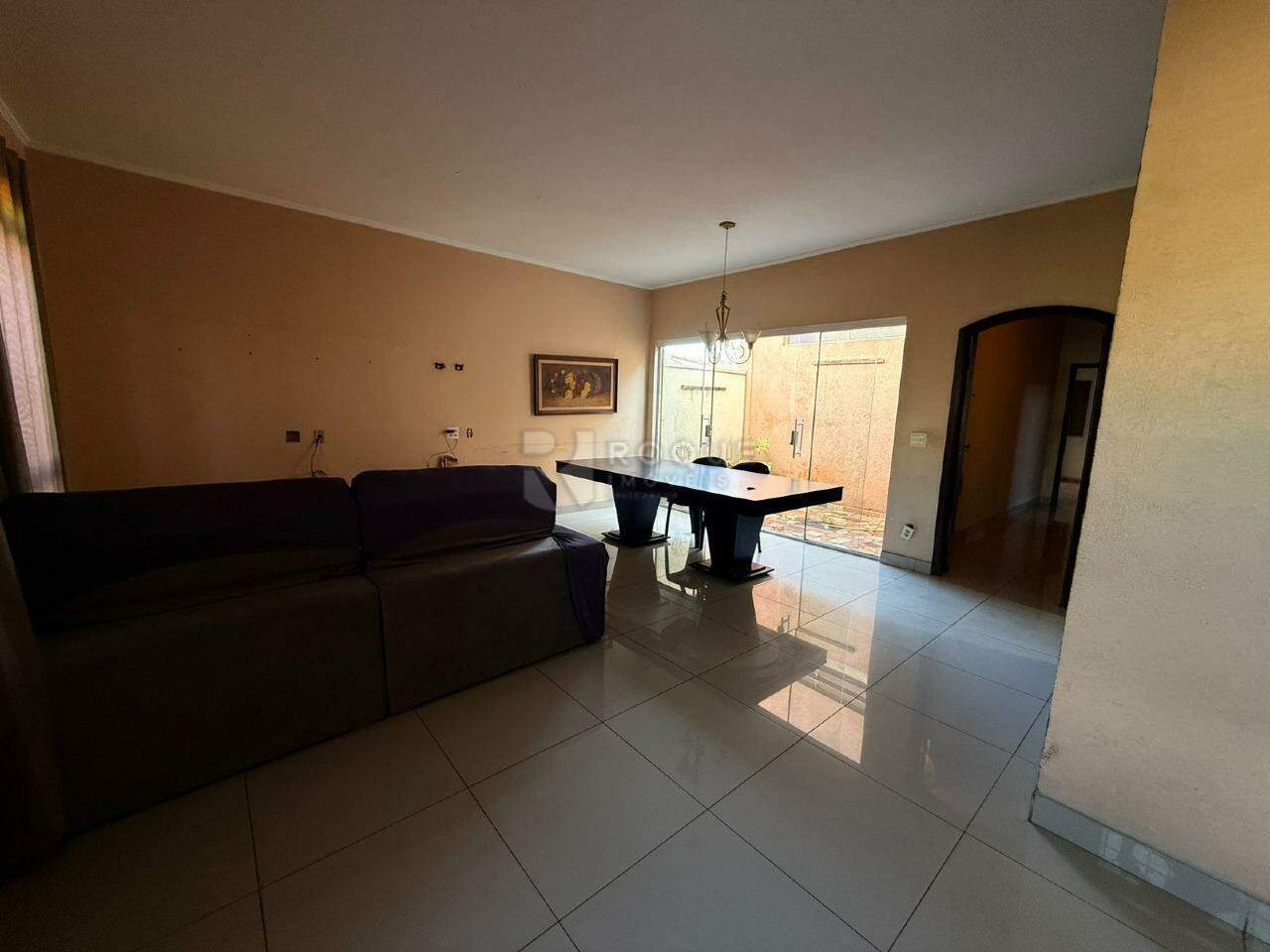 Casa Residencial à venda no bairro Jardim Nova Suiça: