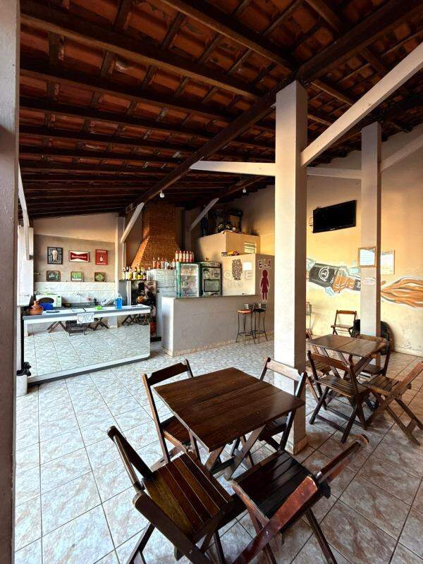 Casa Residencial à venda no bairro Jardim Nova Suiça: 