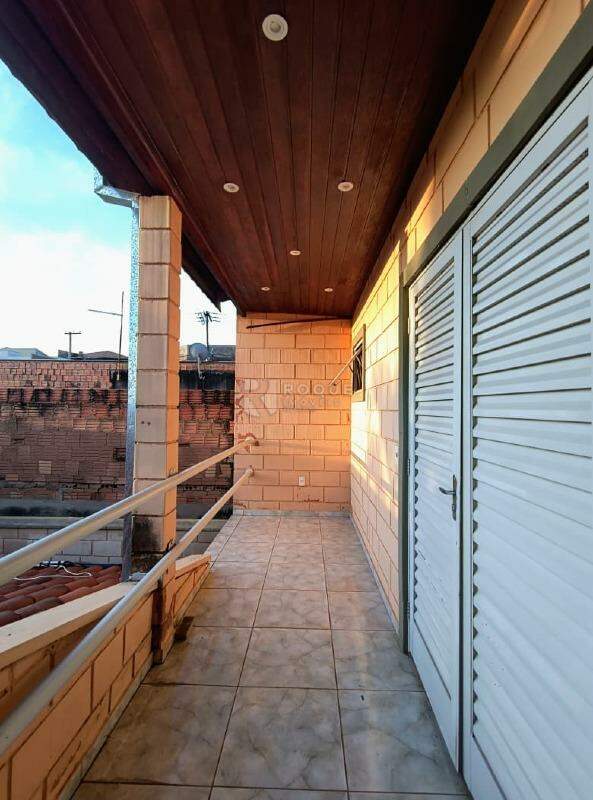 Casa Residencial para aluguel no bairro Jardim Residencial Graminha II: Sacada