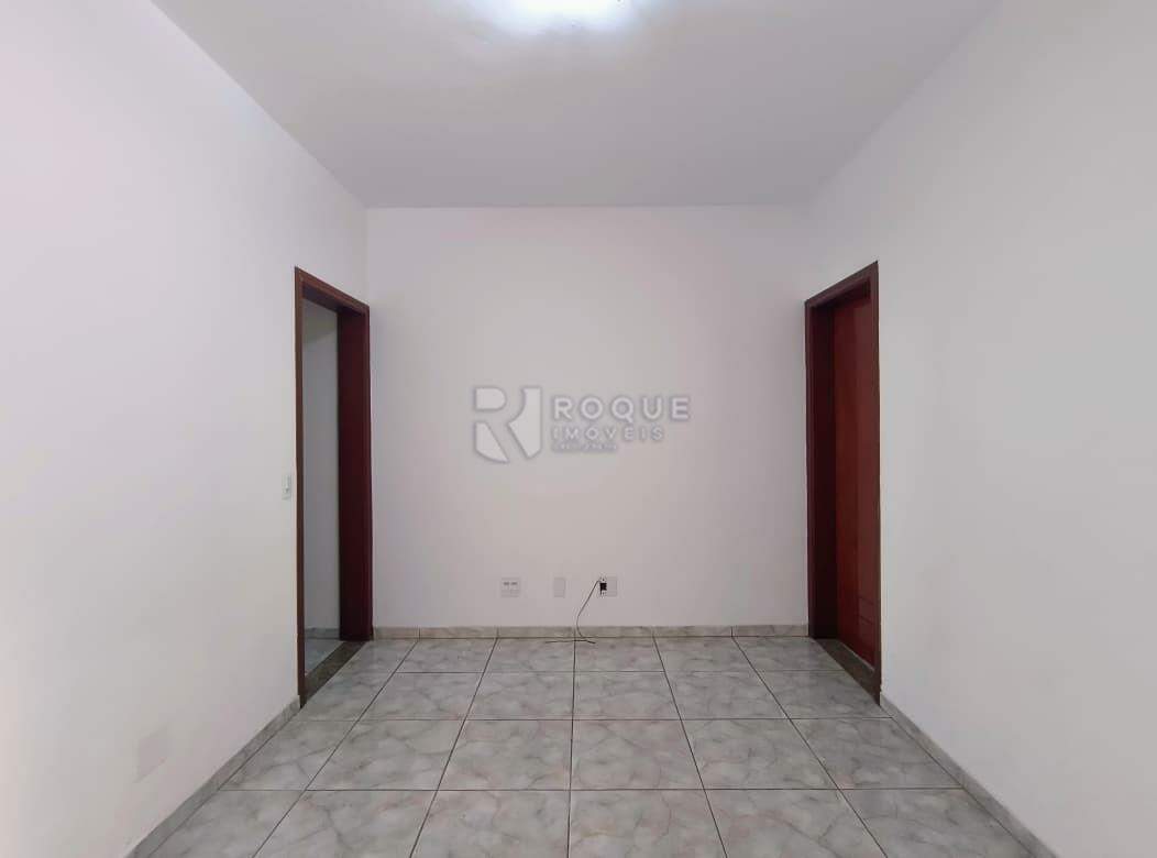 Casa Residencial para aluguel no bairro Jardim Residencial Graminha II: Sala