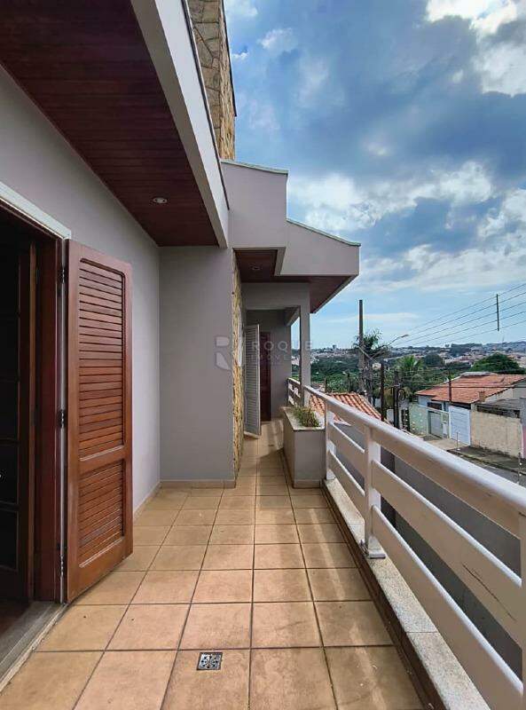 Casa Residencial para aluguel no bairro Jardim Bandeirantes: Sacada