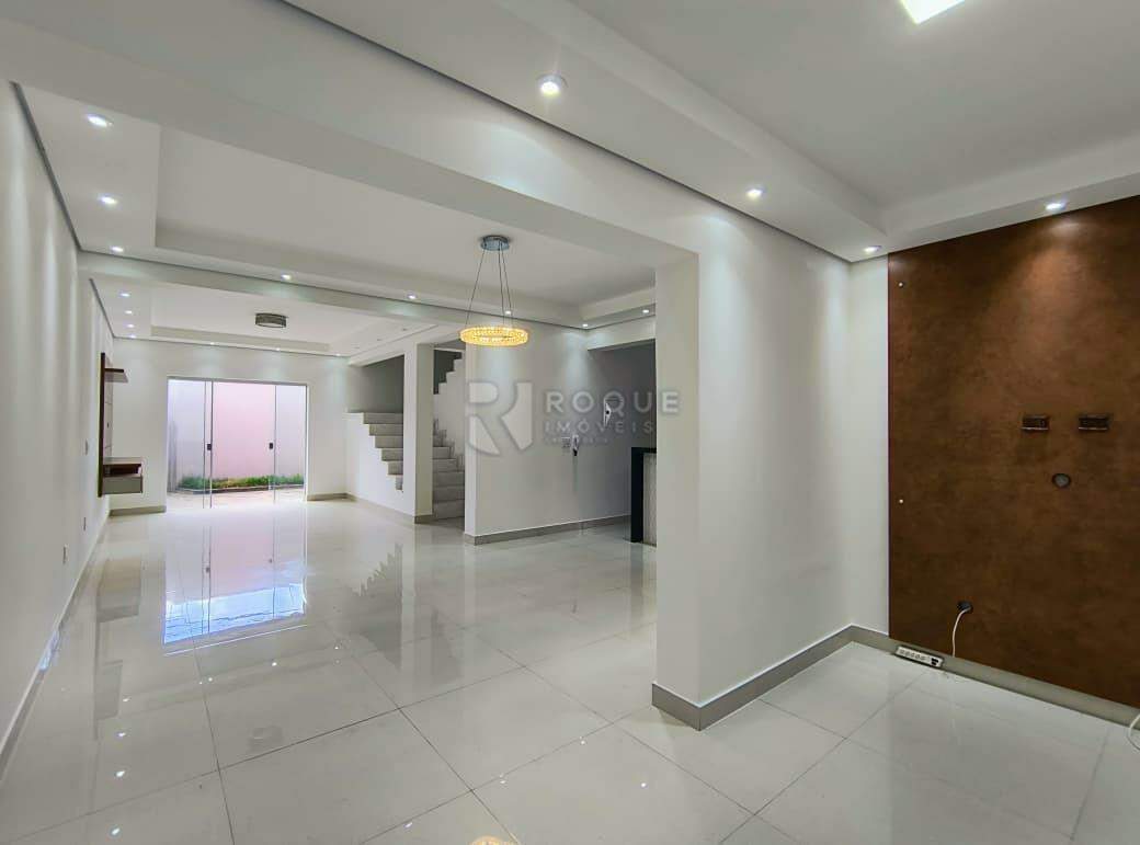 Casa Residencial para aluguel no bairro Jardim Bandeirantes: Sala