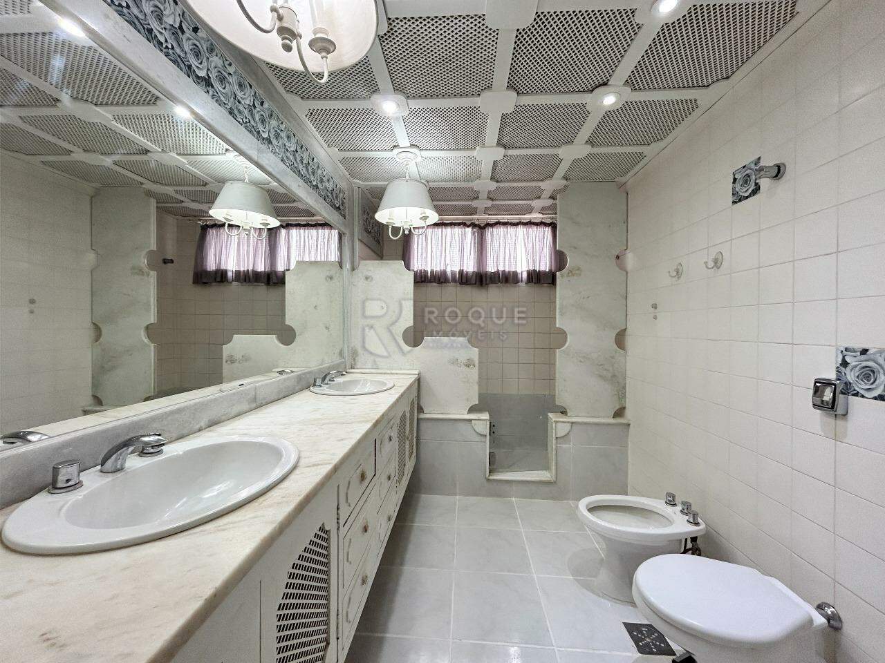 Apartamento à venda no bairro Centro: WC suíte