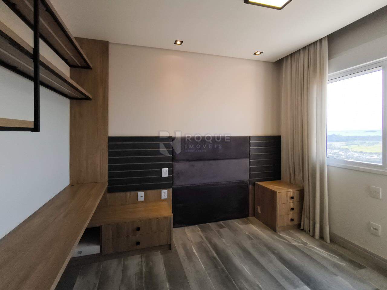 Apartamento à venda no bairro Jardim Aquárius: SUÍTE