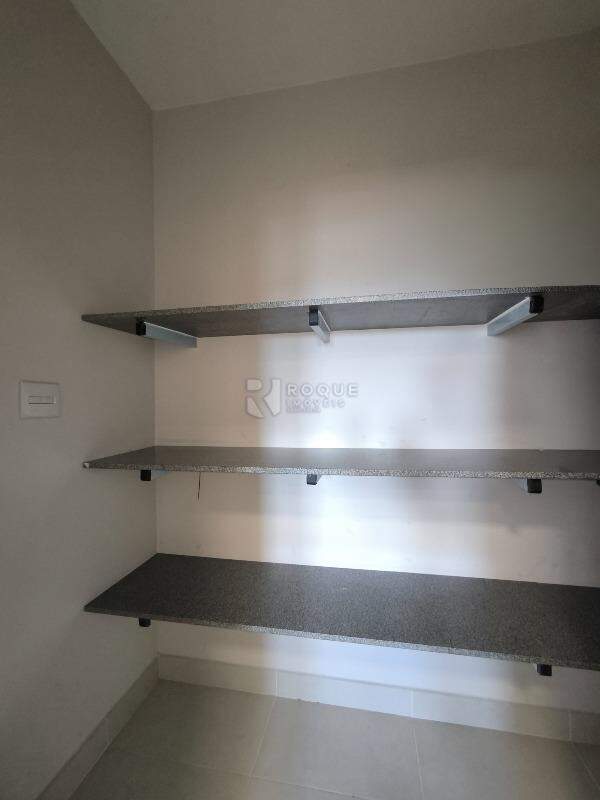 Apartamento à venda no bairro Jardim Aquárius: DESPENSA