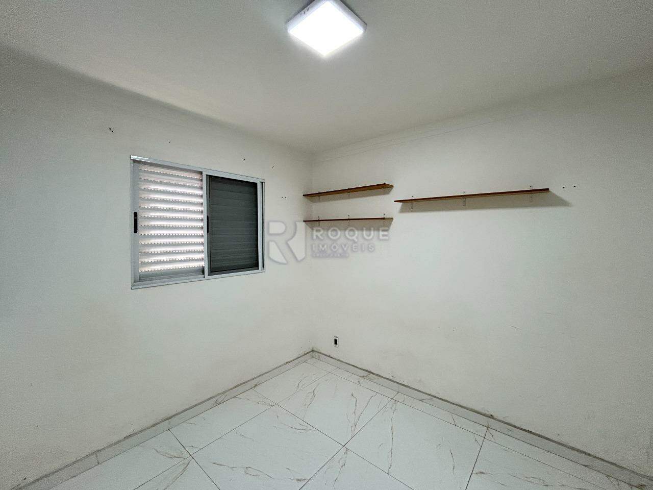 Apartamento para aluguel no bairro Chácaras Antonieta: Dormitório 2