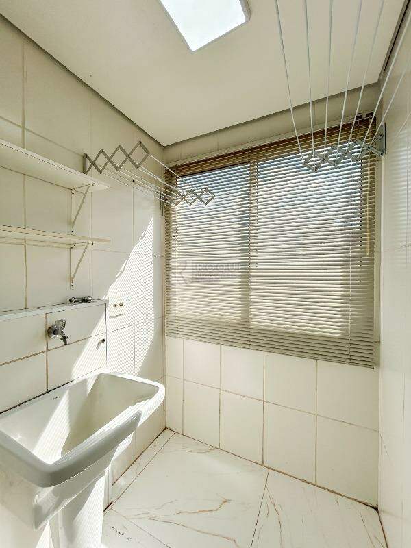 Apartamento para aluguel no bairro Chácaras Antonieta: Área de serviço