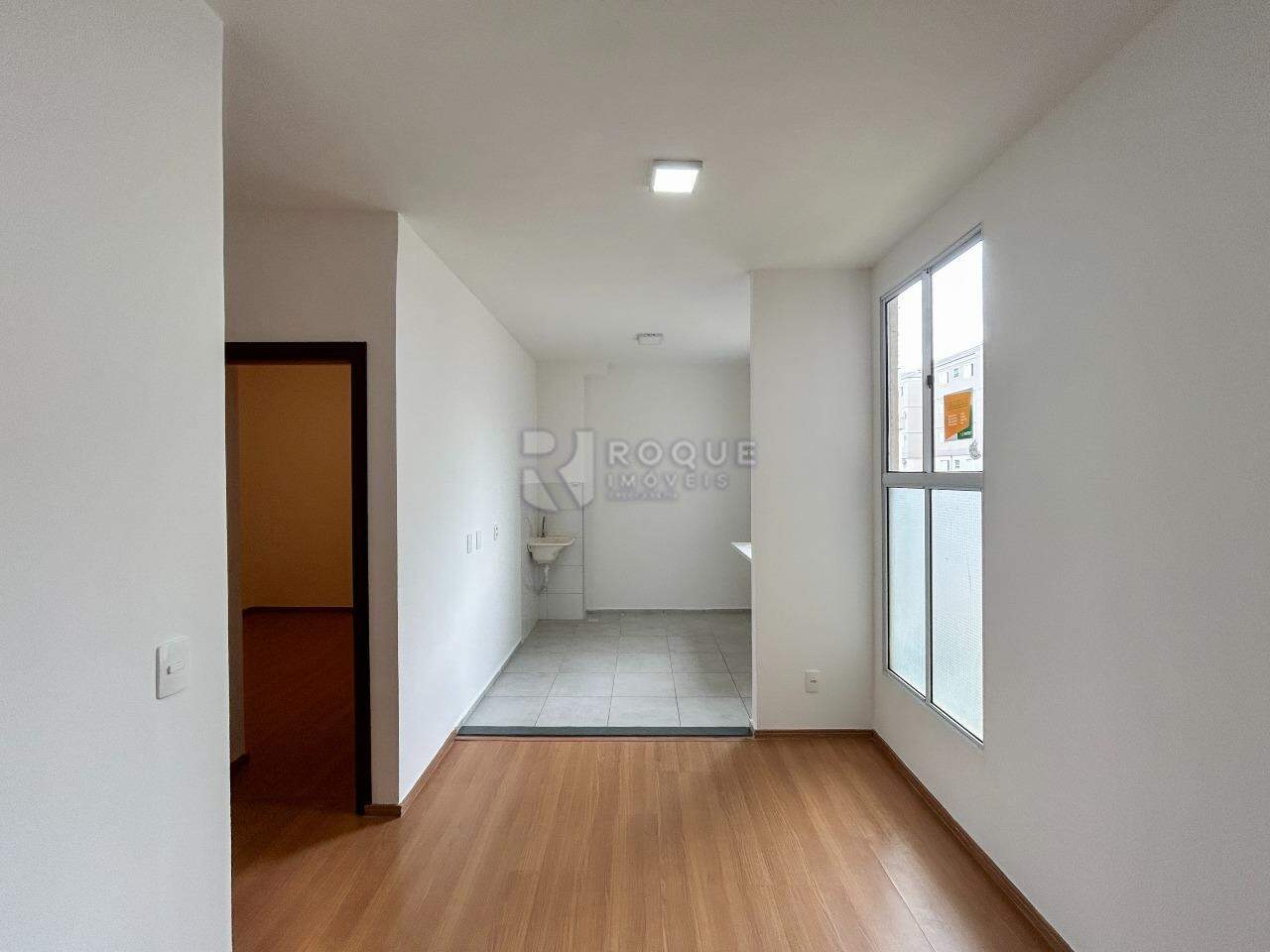 Apartamento à venda no bairro Jardim Campo Belo: Sala