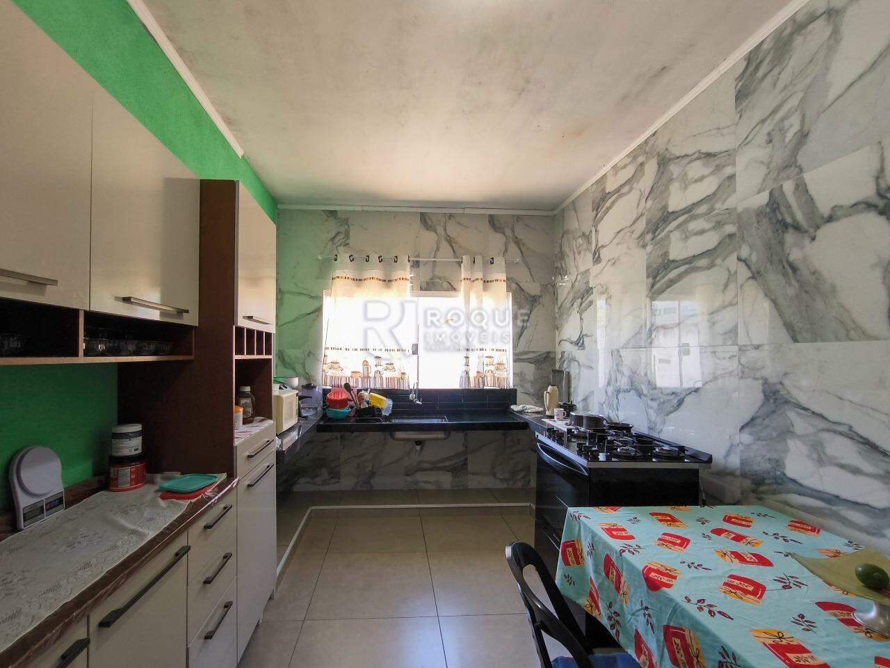 Casa Residencial à venda no bairro Residencial Alto do Lago: COZINHA