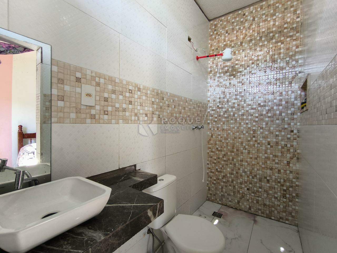 Casa Residencial à venda no bairro Residencial Alto do Lago: WC SUÍTE