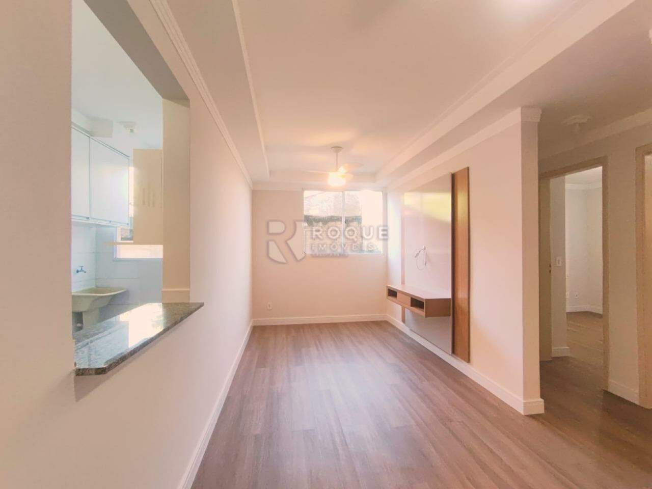 Apartamento para aluguel no bairro Vila Camargo: Sala