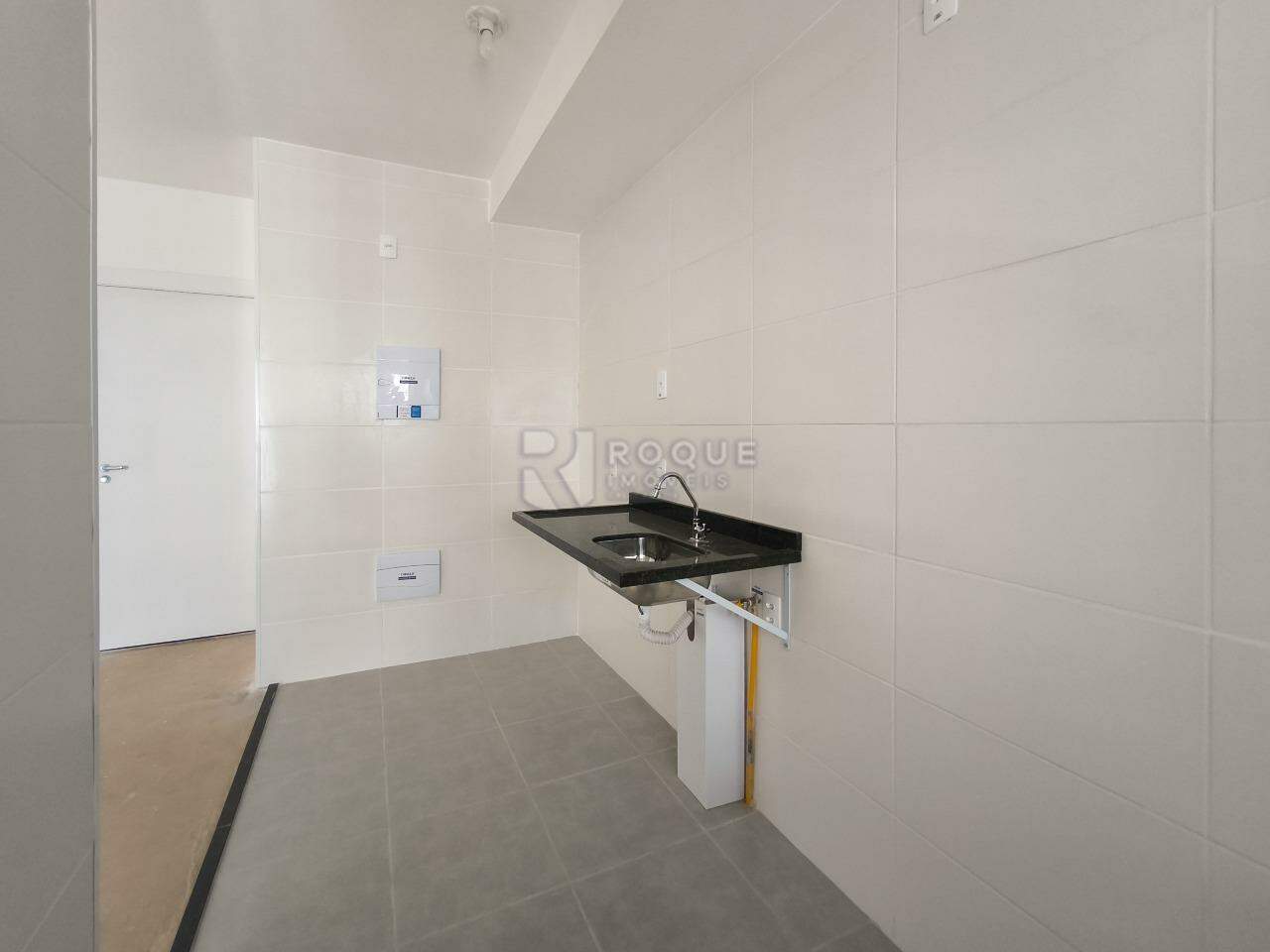 Apartamento à venda no bairro Chácara Boa Vista da Graminha: COZINHA