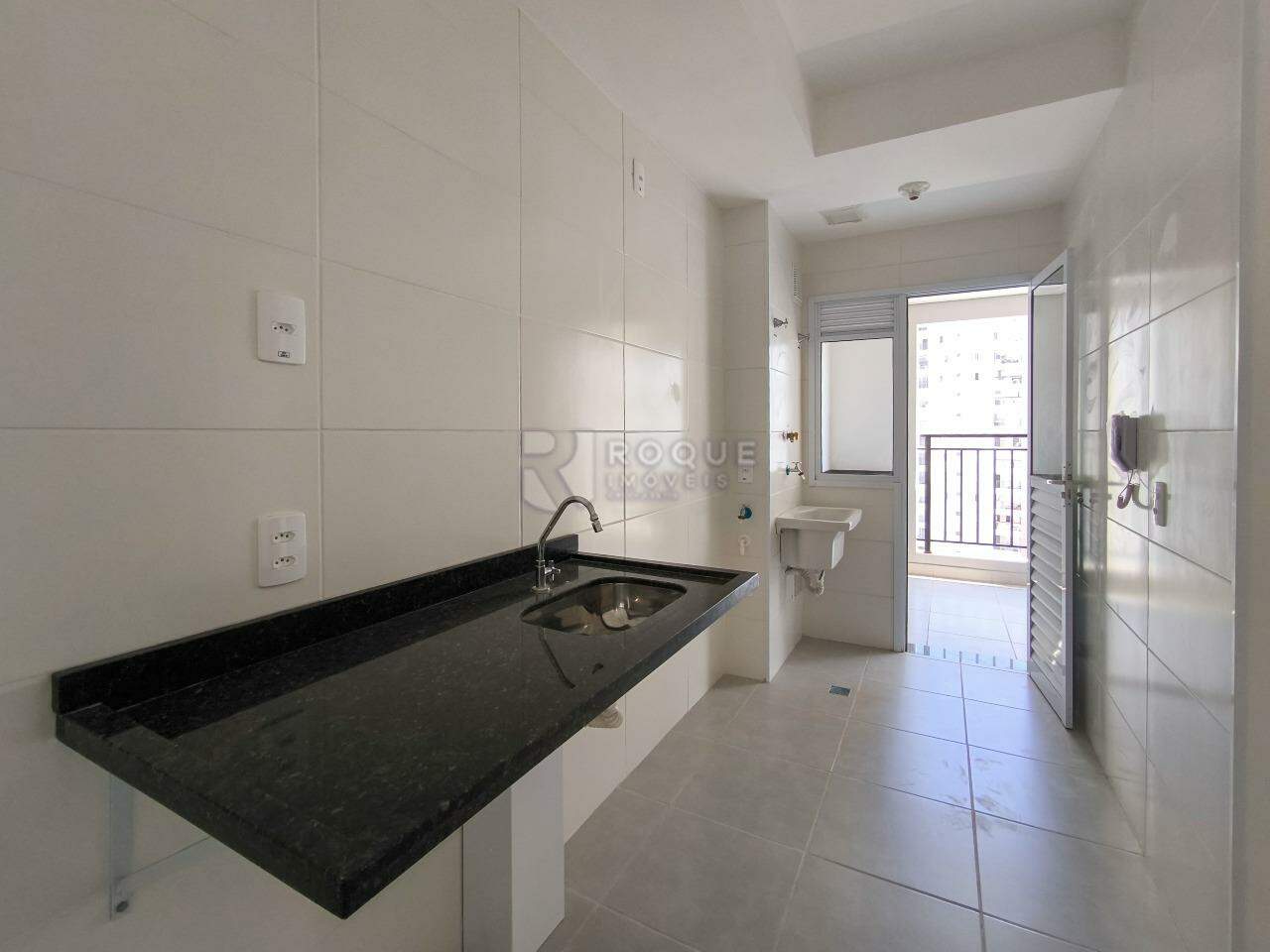 Apartamento à venda no bairro Chácara Boa Vista da Graminha: COZINHA