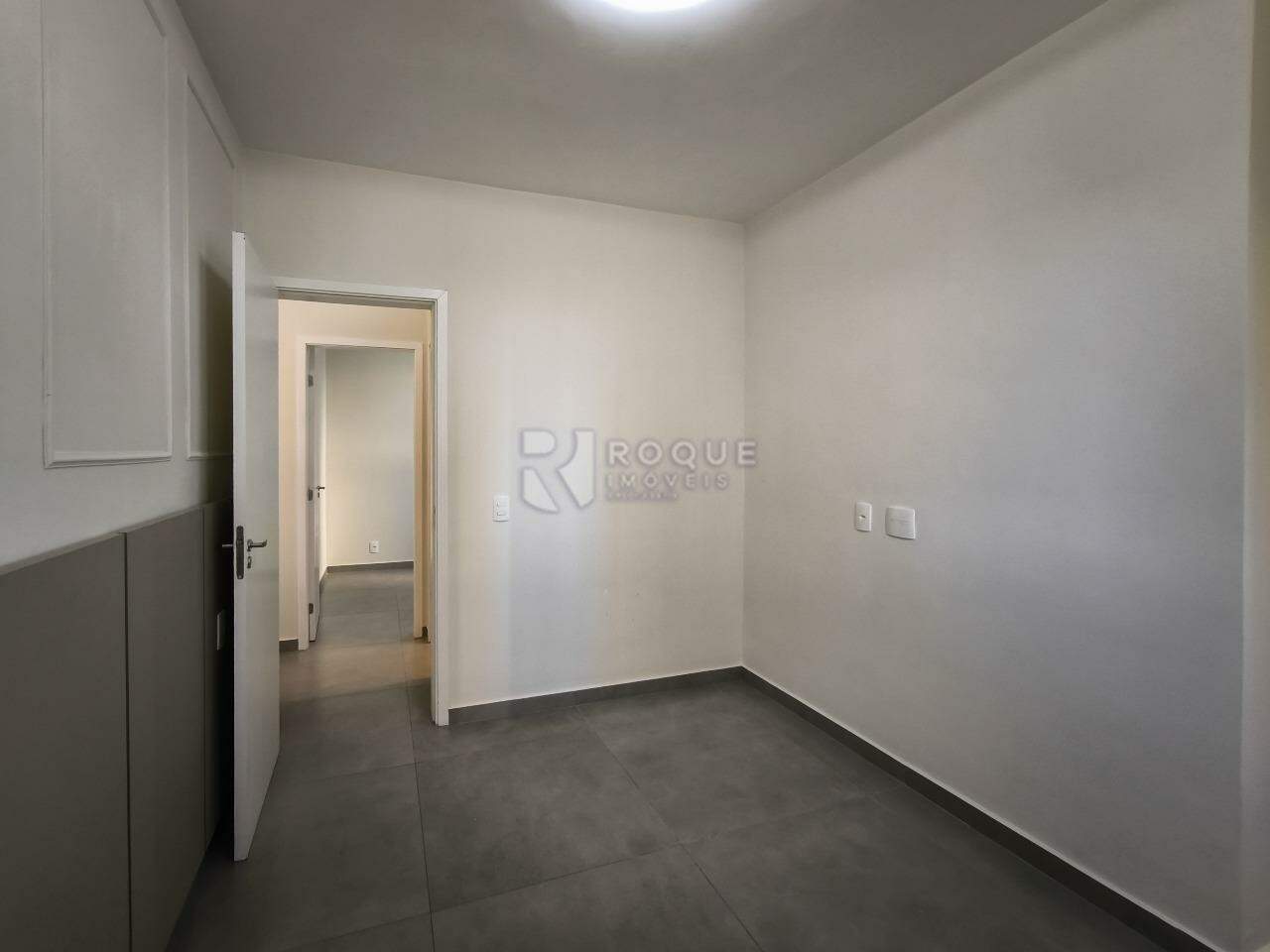 Apartamento à venda no bairro Vale das Esmeraldas: SUÍTE