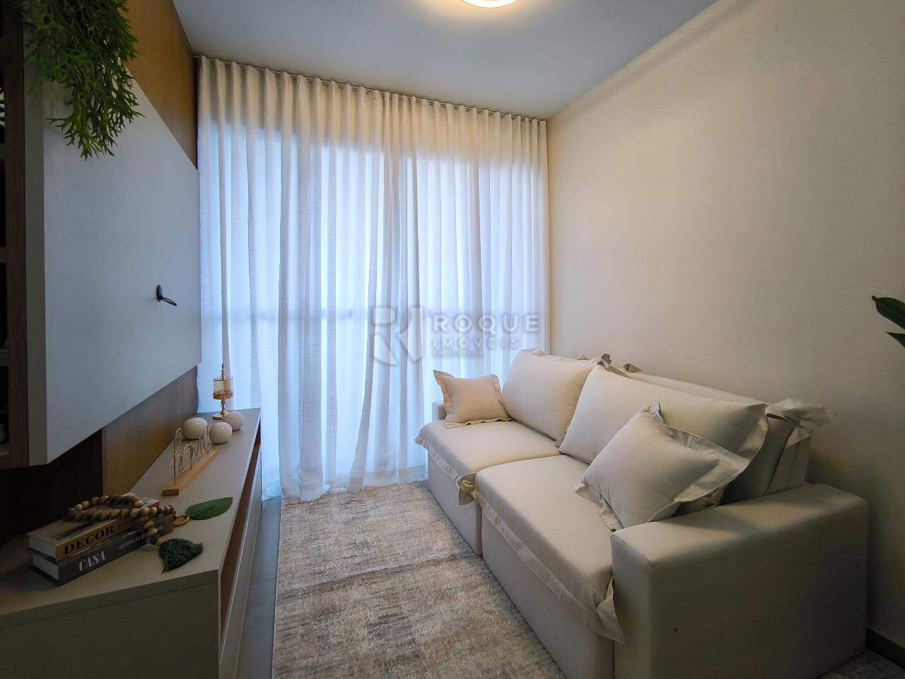 Apartamento à venda no bairro Vale das Esmeraldas: SALA DE ESTAR
