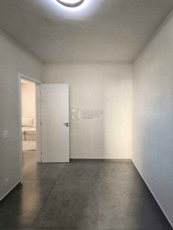 Apartamento à venda no bairro Vale das Esmeraldas: DORMITÓRIO