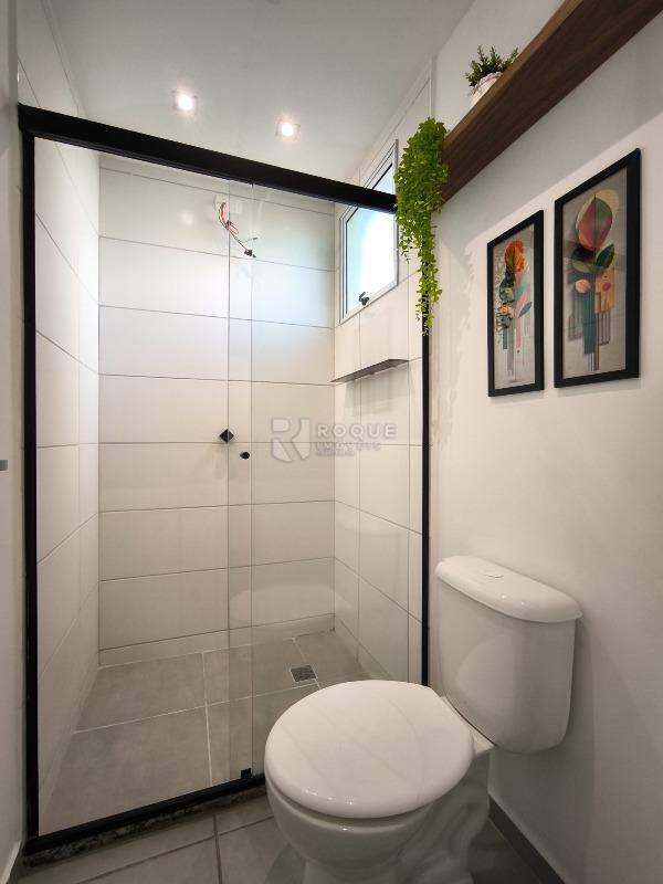 Apartamento à venda no bairro Vale das Esmeraldas: WC SUÍTE