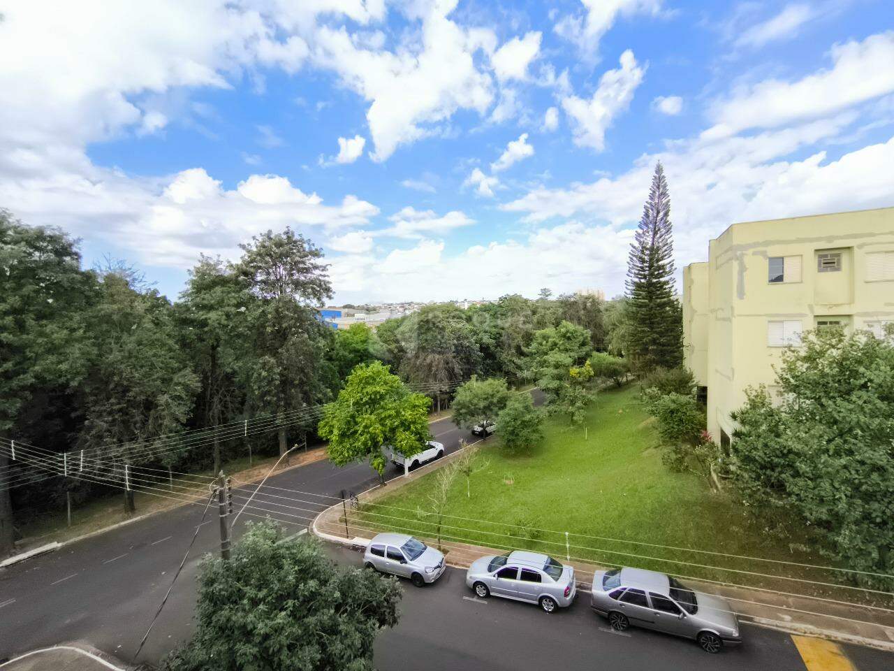 Apartamento à venda no bairro Cidade Jardim: VISTA PARCIAL