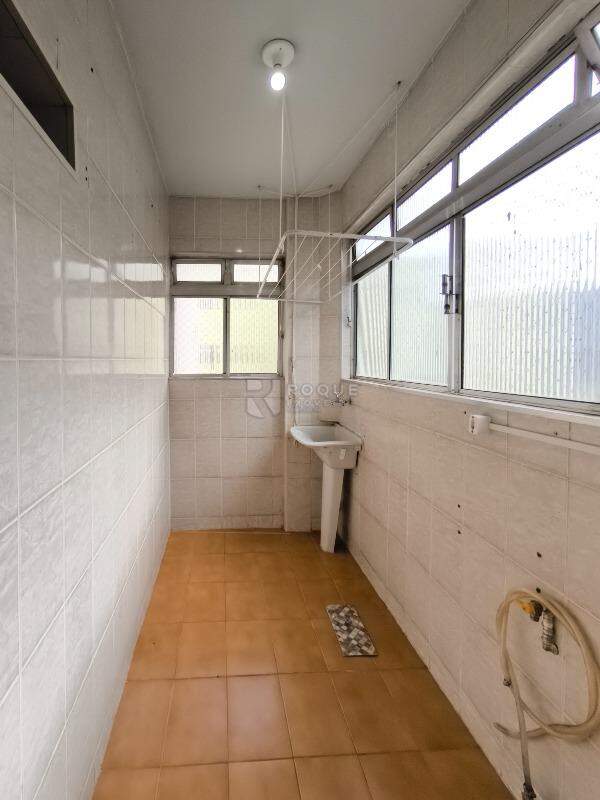 Apartamento à venda no bairro Cidade Jardim: ÁREA DE SERVIÇO