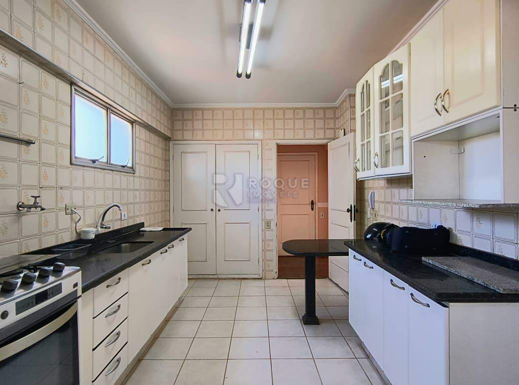 Apartamento para aluguel no bairro Centro: Cozinha 