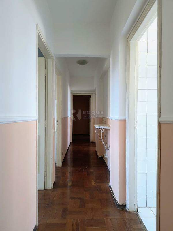 Apartamento para aluguel no bairro Centro: Hall