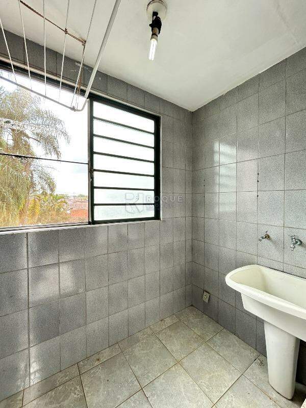 Apartamento para aluguel no bairro Vila Paulista: Área de serviço 