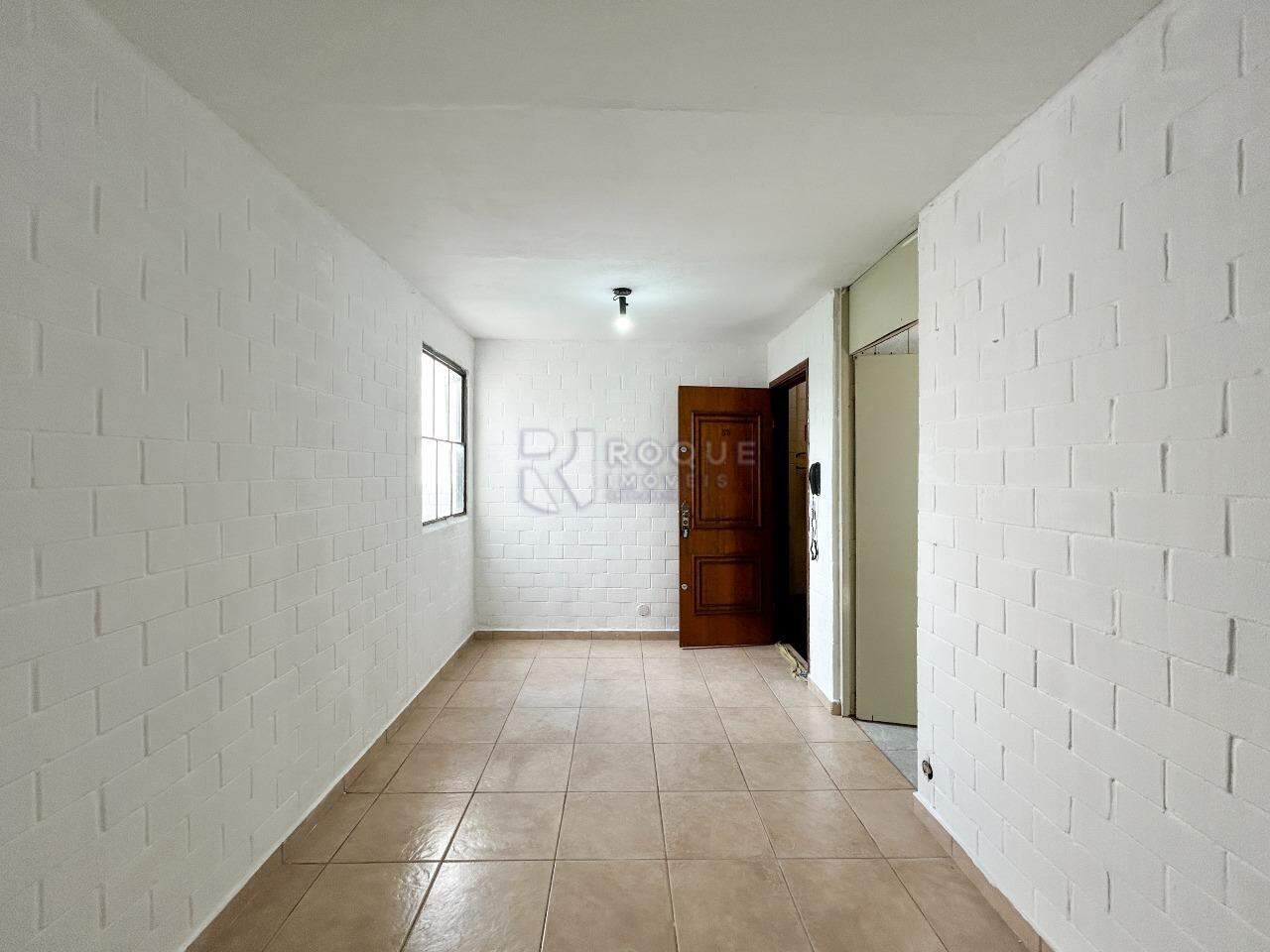 Apartamento para aluguel no bairro Vila Paulista: Sala