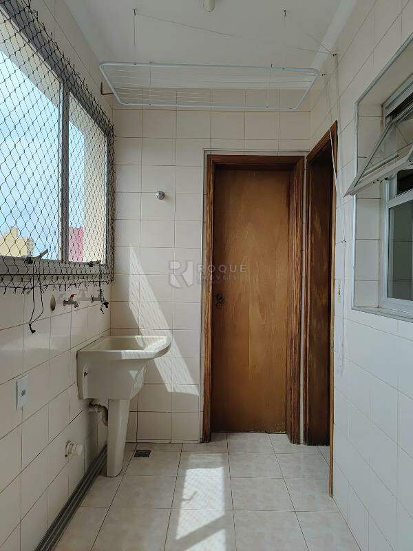 Apartamento à venda no bairro Centro: Lavanderia 