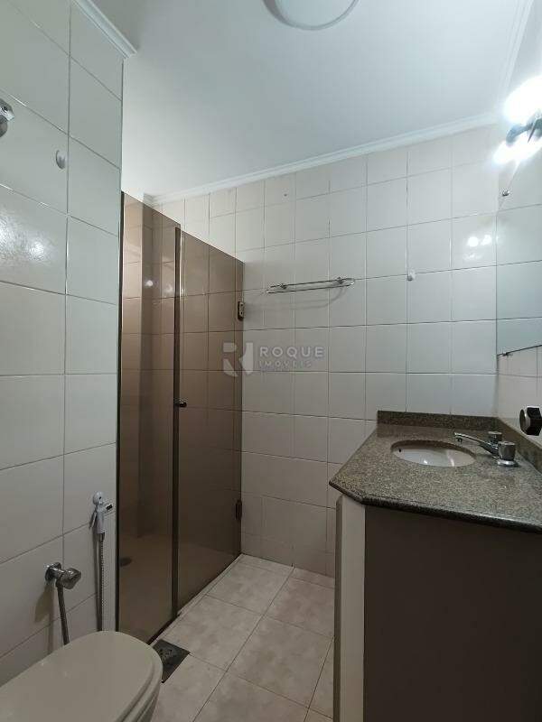 Apartamento à venda no bairro Centro: Wc suíte