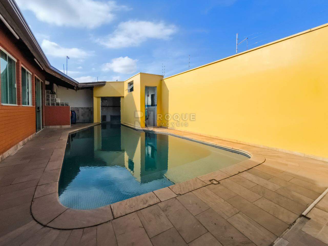 Casa Residencial à venda no bairro Residencial Nobreville: PISCINA