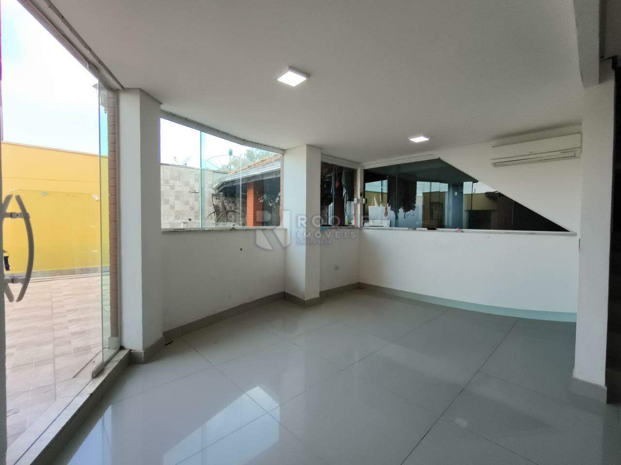 Casa Residencial à venda no bairro Residencial Nobreville: SALA DE ESTAR