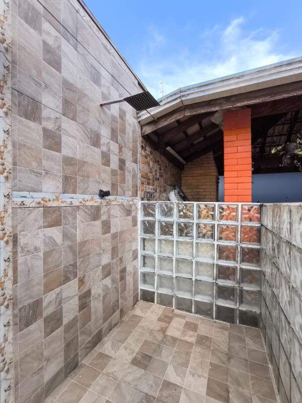 Casa Residencial à venda no bairro Residencial Nobreville: DUCHA