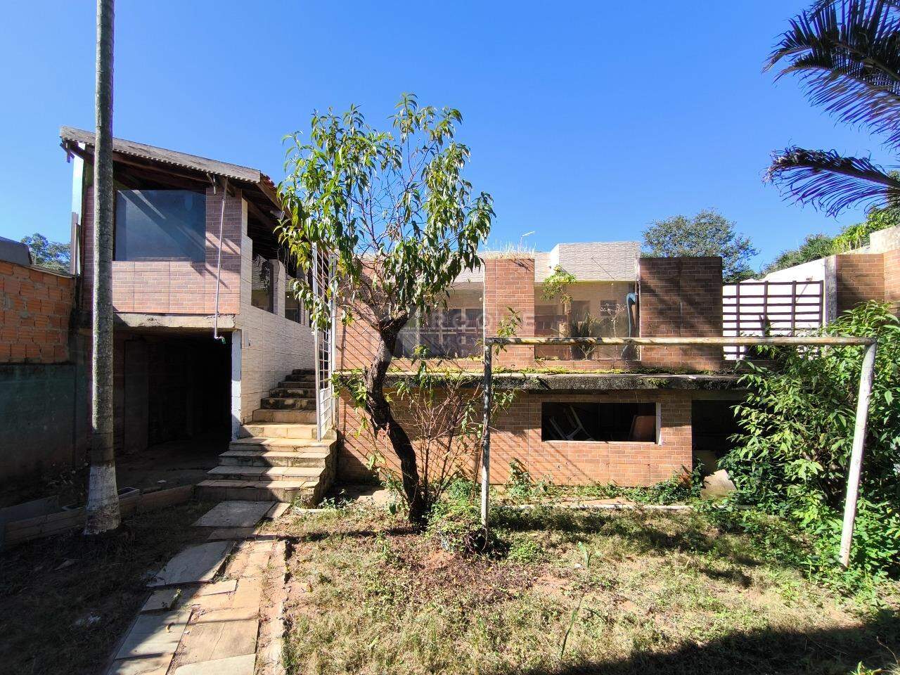 Chácara à venda no bairro Jardim Chácaras De Recreio Vale Verde: FUNDOS
