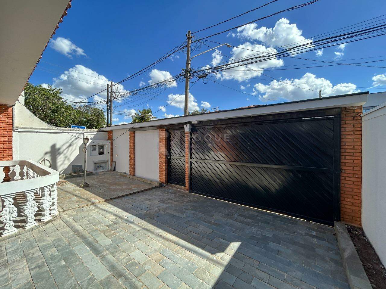Casa Residencial para aluguel no bairro Vila Claudia: Frente